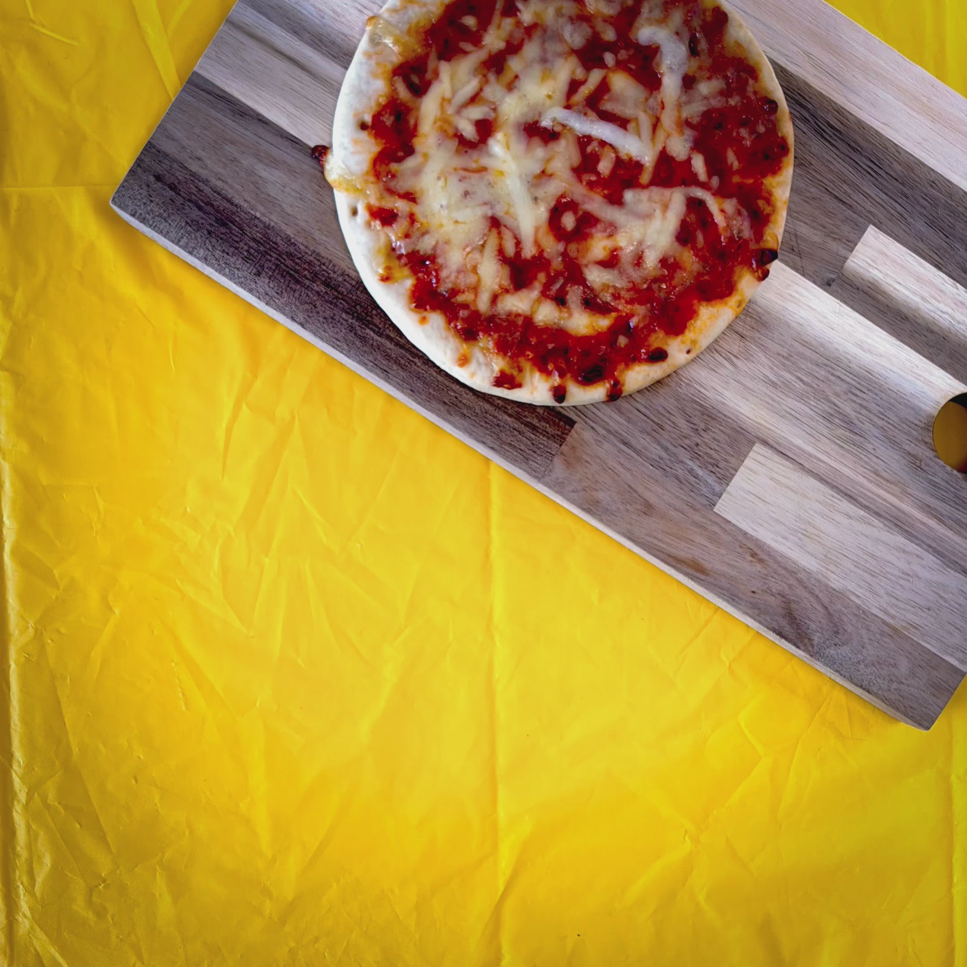 Stoofy's stop motion video of Pizza Pal die cut vinyl sticker with real pizza. Design and copyright owned by Stoofy.