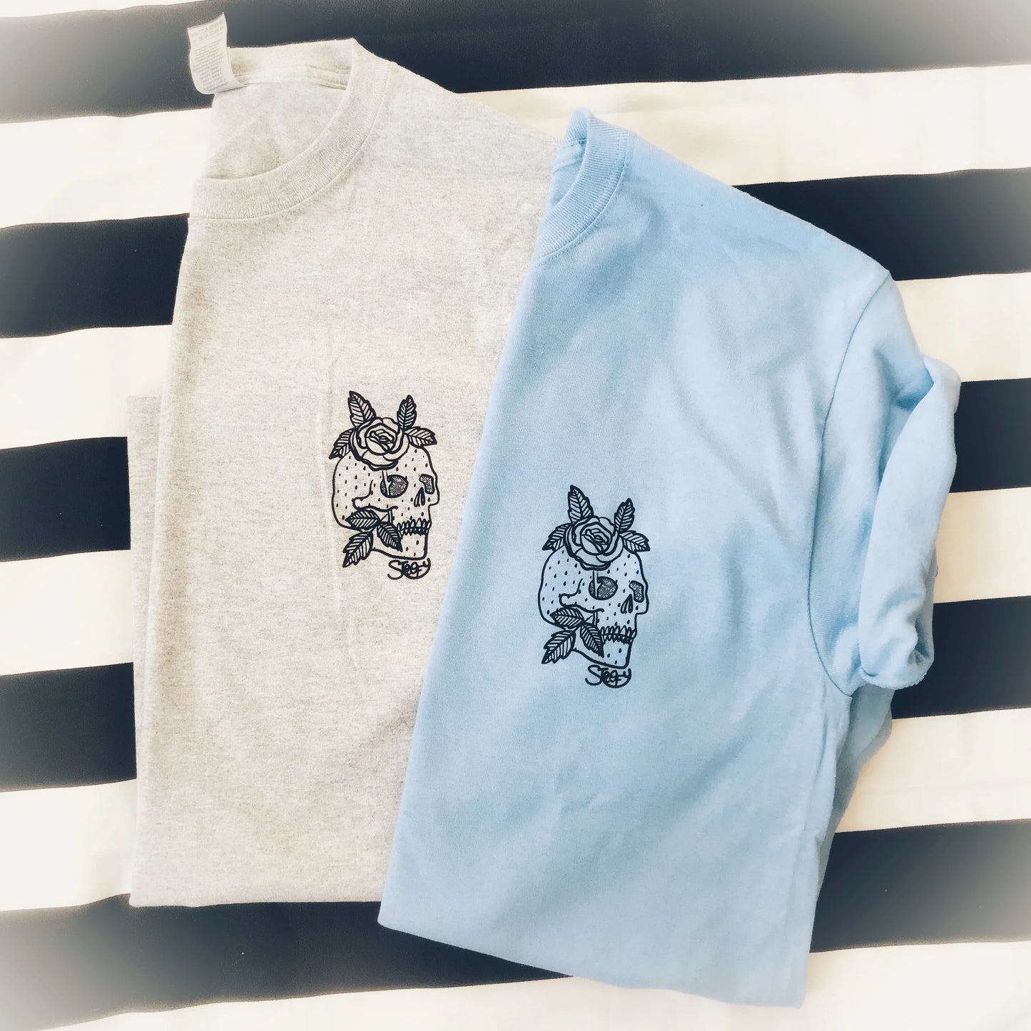 “Strawberry Skull” T-shirt - STOOFY